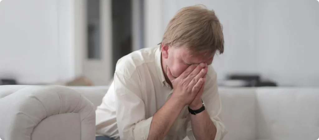 Depresjon hos eldre voksne: senior person i støtte-terapisession