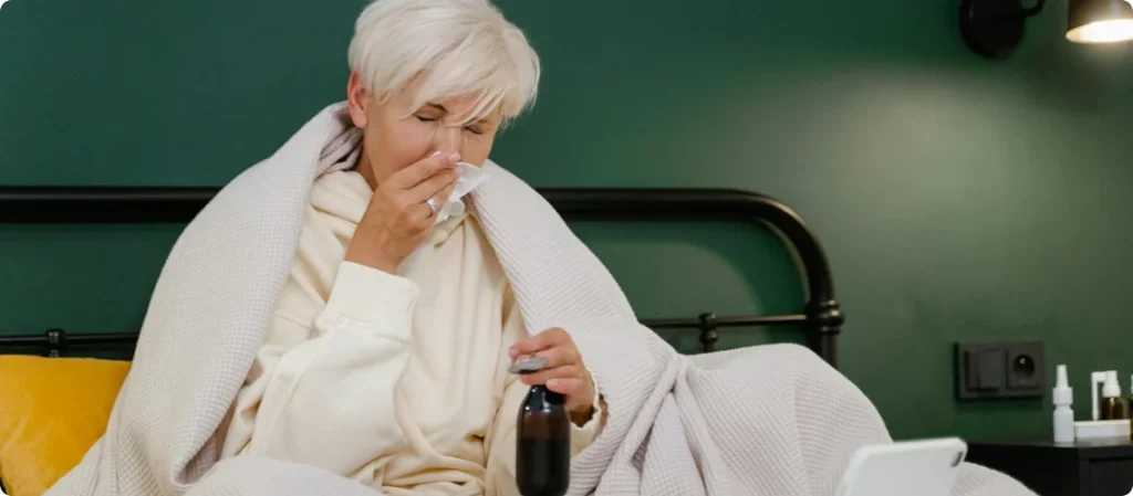 Spiseforstyrrelse og fysisk helse: kvinne som vurderer kropps­bildet sitt